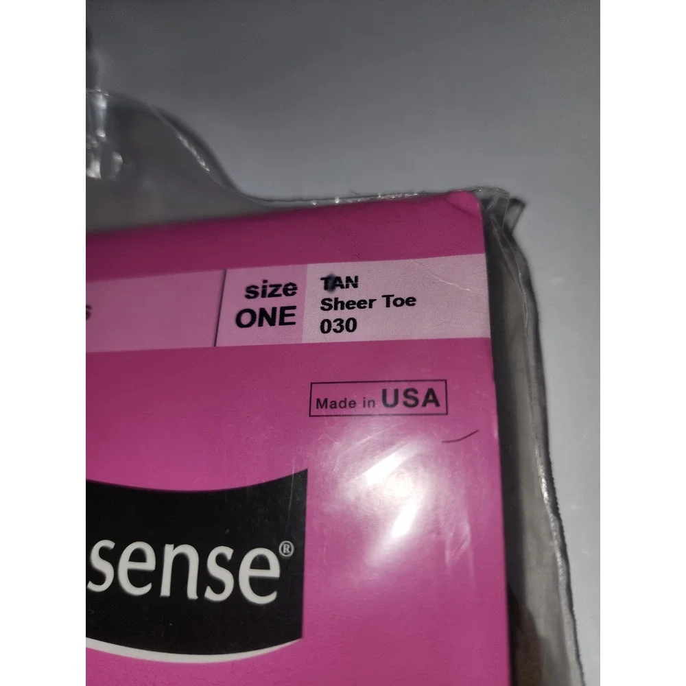 New No Nonsense Knee Highs 2‎ Pair Tan Sheer Toe